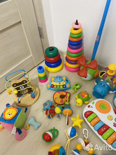 Развивающие игрушки пакетом