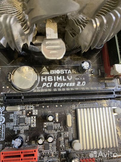 Материнская плата с процессором