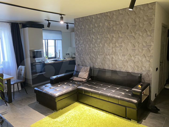 3-к. квартира, 60 м², 9/9 эт.