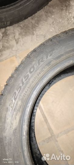 Pirelli Ice Zero 225/50 R17 98H