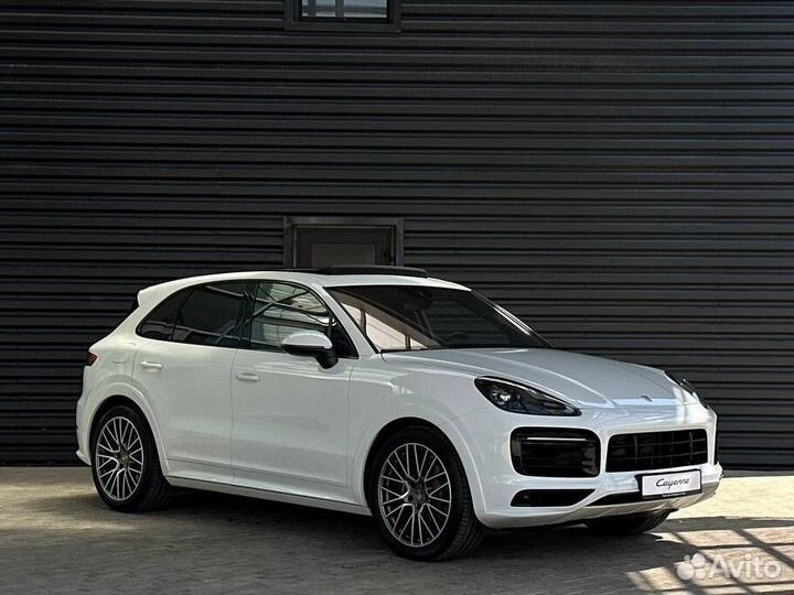 Porsche Cayenne, 2022