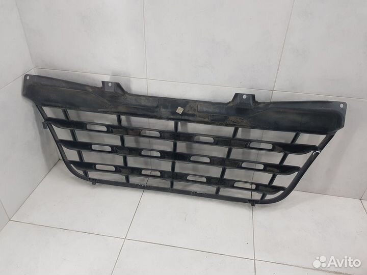 Решетка радиатора Renault Master