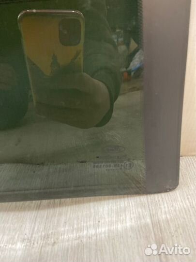 Стекло заднее правое Ford Fusion CBK 1.6L