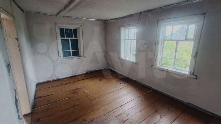 Дом 23,3 м² на участке 8 сот.