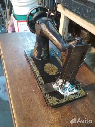 Швейна машинка