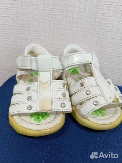 Сандалии для девочки 20 размер