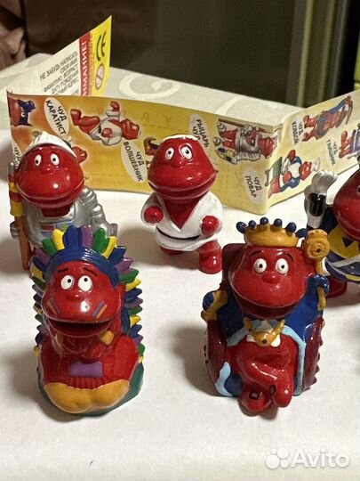 Игрушки из киндера 90х