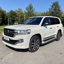 Toyota Land Cruiser 4.5 AT, 2017, 148 000 км, с пробегом, цена 5 250 000 руб.