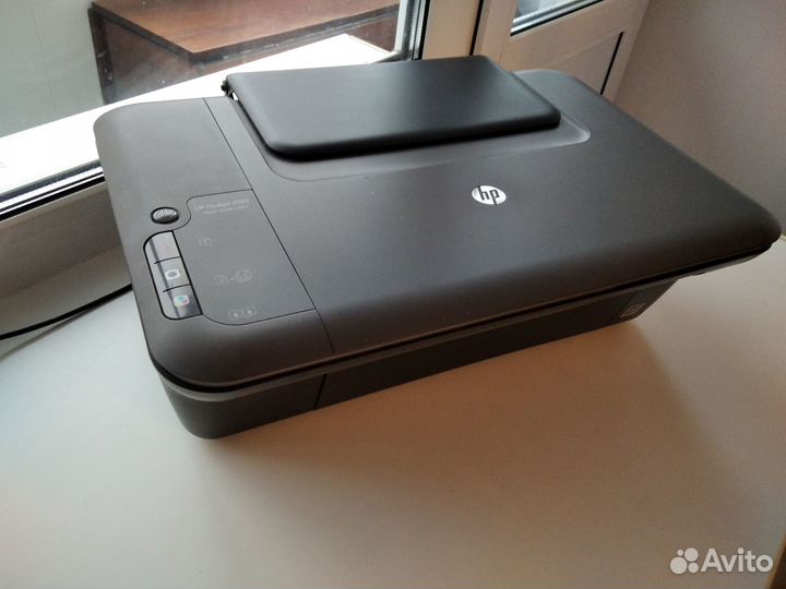 Принтер HP Deskjet 1050
