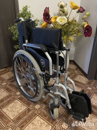 Коляска инвалидная