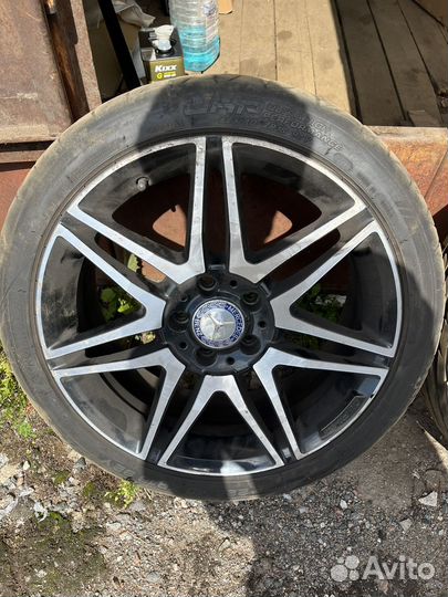 Колеса оригинал mercedes amg диски R18 с резиной