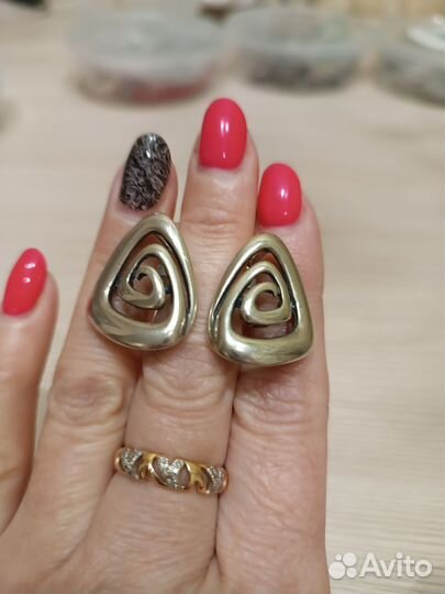 Серебряные серьги и кольцо новые