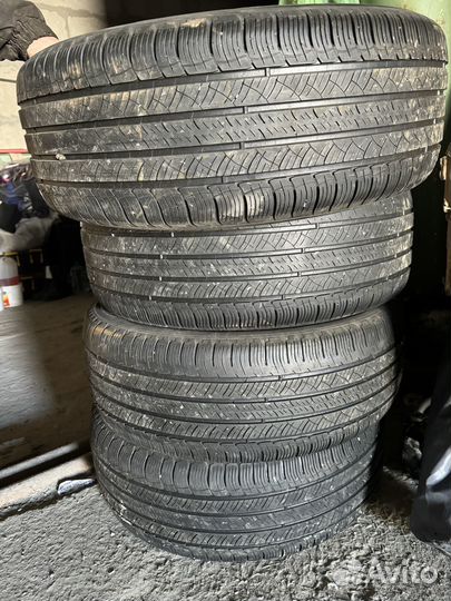 Michelin Latitude Tour HP 235/60 R18 103Y