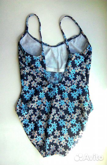 Спортивные купальники р. 44