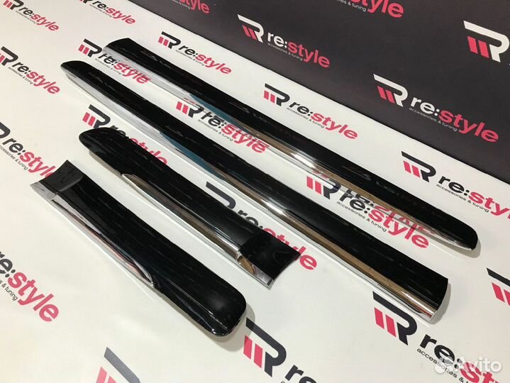 Молдинг дверей Toyota Land Cruiser Prado 150 R2004