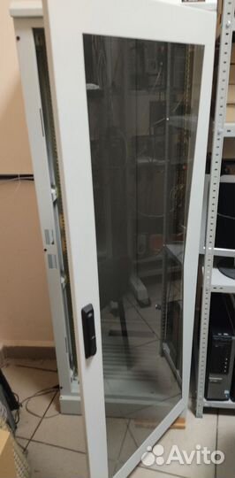 Серверный шкаф TLK TFL-336060 (1680х600х600) 33U