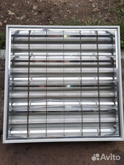 Светильник потолочный