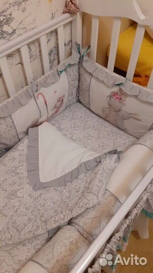 Комплект бортиков в детскую кроватку