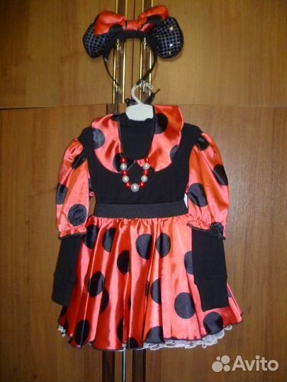 Комплект для девочки (на 3-4 года)