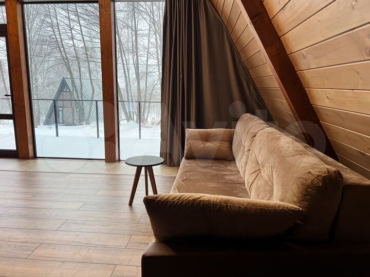 Дом 95 м² на участке 10 га