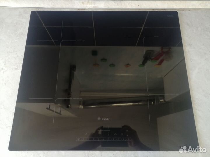 Индукционная варочная панель Bosch PUE611FB1E,Б/У