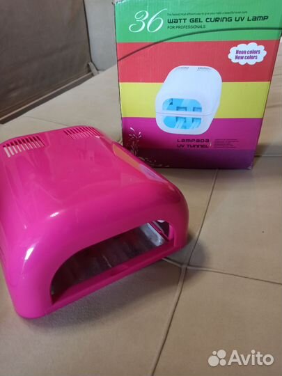 Лампа для сушки ногтей