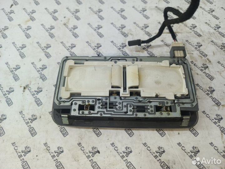 Плафон подсветки салона Citroen Jumper 250 2.2