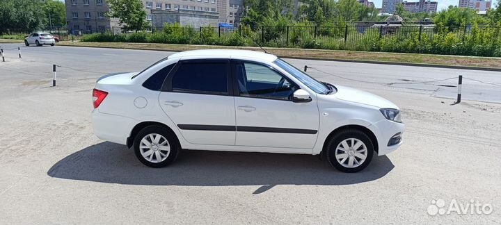 LADA Granta 1.6 МТ, 2020, 77 125 км