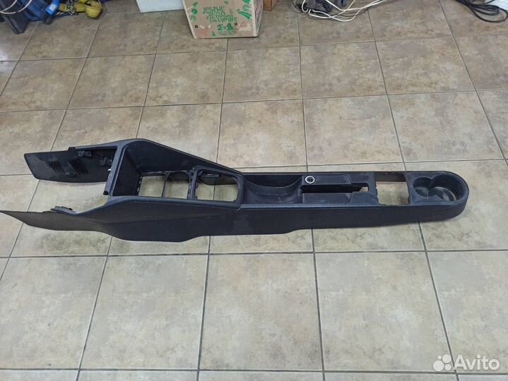 Консоль центральная. Шкода рапид 2 с 2020 года