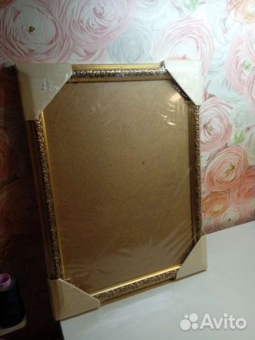 Рамка для картин 33х45 новая продаю