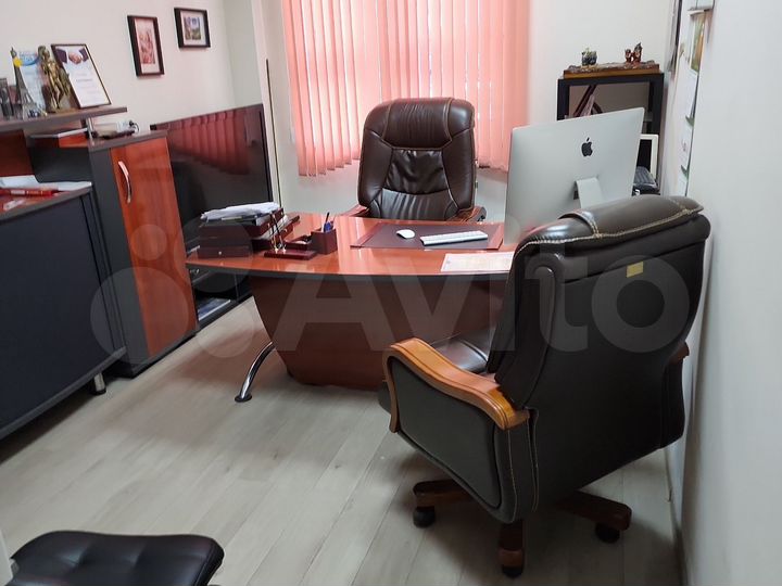 Торговая площадь, 105 м²