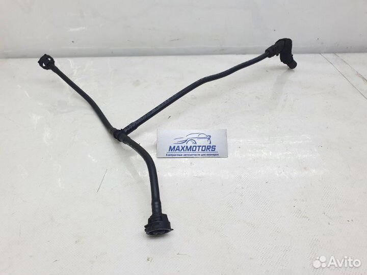 Патрубок системы охлаждения Audi A5 3.2 2009