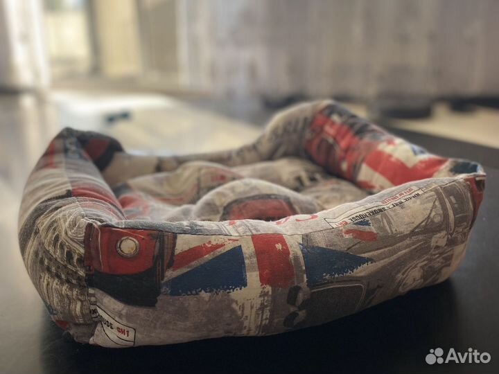 Лежанка новая для собак / кошек