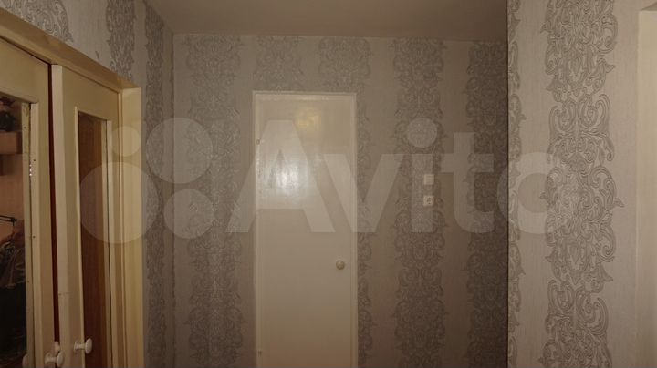 2-к. квартира, 59 м², 4/10 эт.