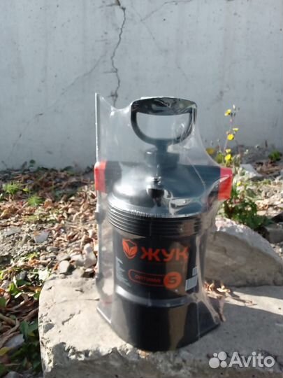 Опрыскиватель садовый ручной