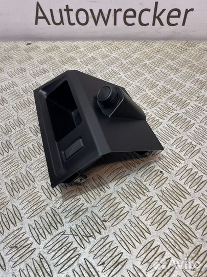 Ящик передней консоли пепельница LADA xray