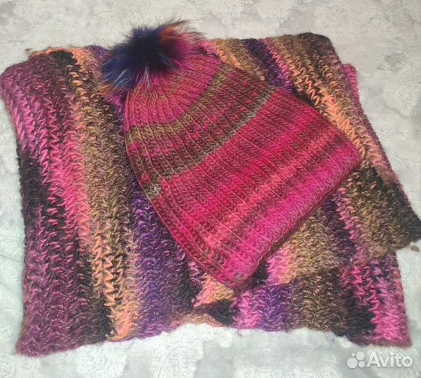 Комплект шапка и снуд