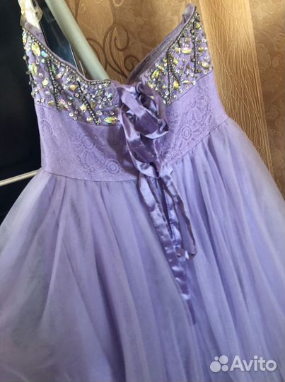 Вечернее платье