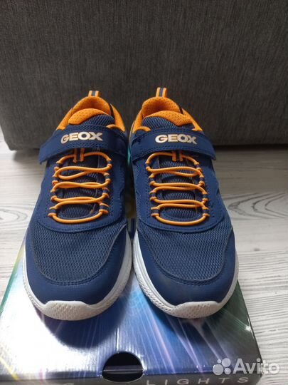 Кроссовки Geox 37р