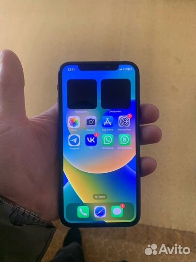 iPhone X, 64 ГБ
