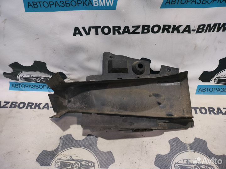 Воздуховод тормозов левый BMW 3-серия E46 LCI