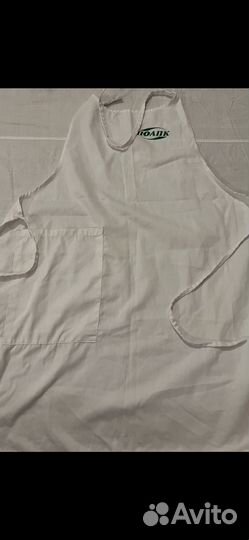 Фартуки кухонные новые 3 шт