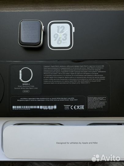 Apple watch series 4 silver серебристые 40мм