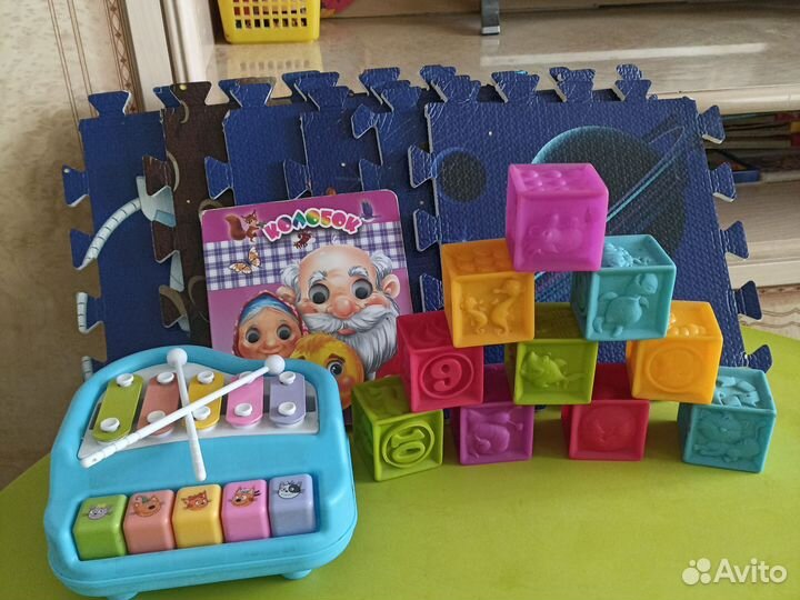 Развивающие игрушки