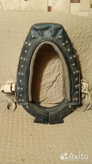 Для лошадей