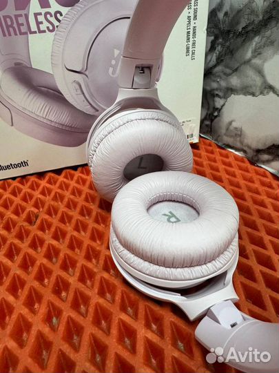 Беспроводные наушники JBL Tune 510BT новые (148)