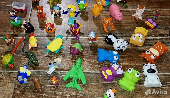 39 игрушек из киндер-сюрприза