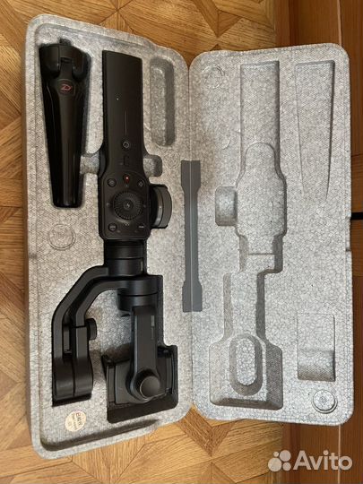 Стабилизатор для телфона Zhiyun smooth 4