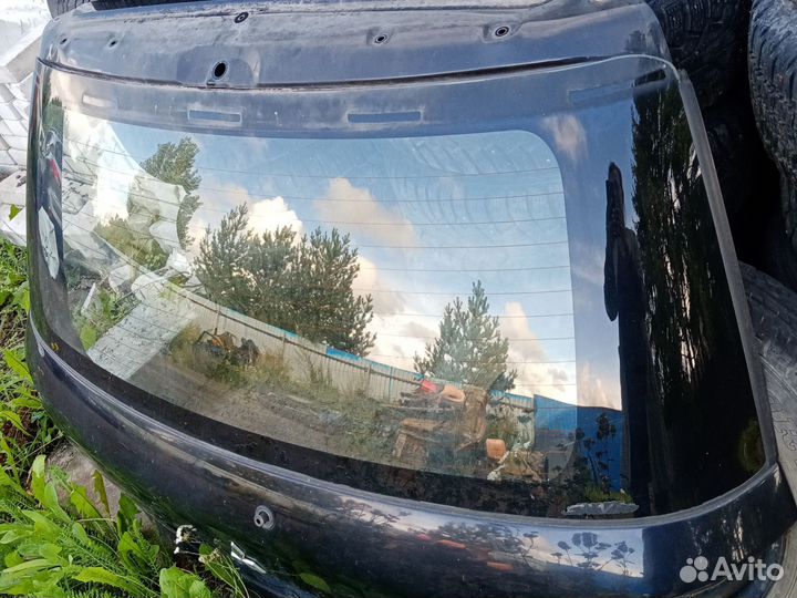 Задняя крышка багажника Mitsubishi outlander 1