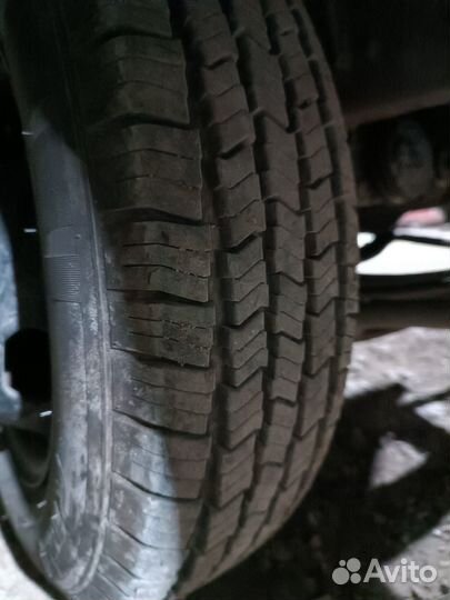 Шины шимние 185/75 r16c